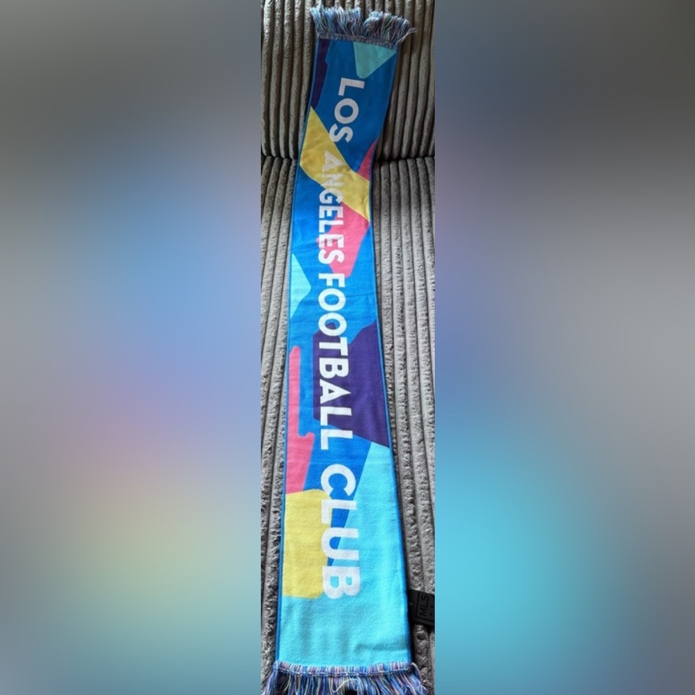 LA Football Club Ruffneck scarf- nwt
